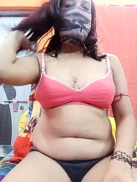 Hotpuja25 online show from 19, 12, 2025