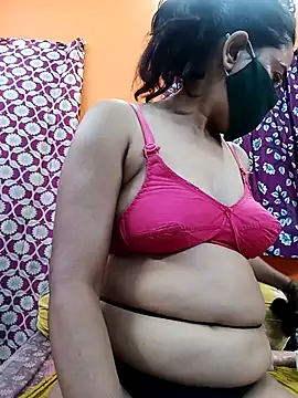 Snapshot of Hotpuja25 chatting on 29, 6, 2026 Hotpuja25 online show from 29, 6, 2026
