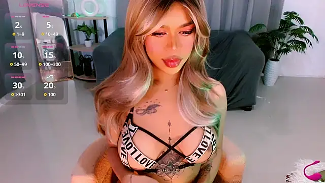 Snapshot of Andrea_Bryte chatting on 26, 5, 2026 Andrea Bryte online show from 26, 5, 2026