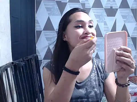 Snapshot of Wiynwyn_Delamerced1989 chatting on 18, 3, 2026 Wiynwyn Delamerced1989 online show from 18, 3, 2026