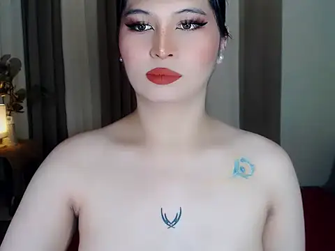 Snapshot of NaomiSmall chatting on 10, 10, 2025 NaomiSmall online show from 10, 10, 2025