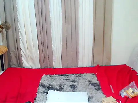 Snapshot of Savanna_White chatting on 10, 11, 2025 Savanna White online show from 10, 11, 2025