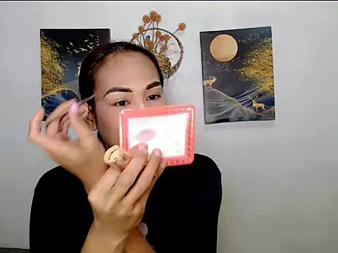 Snapshot of Savanna_White chatting on 21, 11, 2025 Savanna White online show from 21, 11, 2025