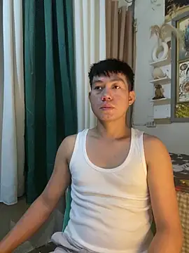 xshyboyx online show from 14, 6, 2026