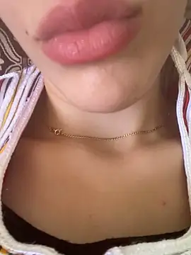 Mimisixo online show from 13, 9, 2025