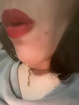 Mimisixo online show from 10, 5, 2026