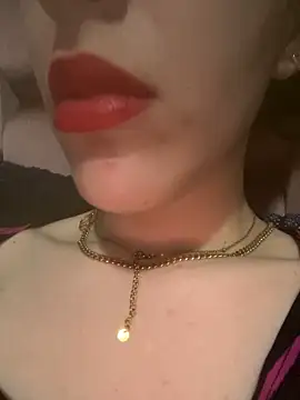 Mimisixo online show from 18, 5, 2026