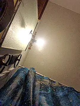 Cnutt310 online show from 21, 10, 2025