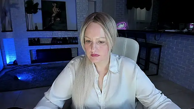 MariemLui online show from 27, 9, 2025