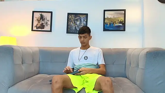 PRETTY SEX1 online show from 2, 2, 2026