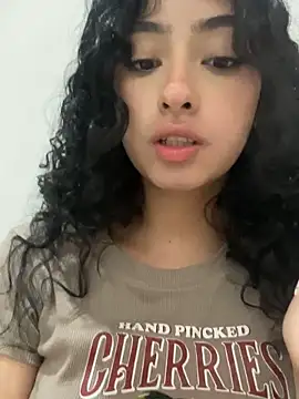 Snapshot of RosseMelody chatting on 25, 3, 2026 RosseMelody online show from 25, 3, 2026