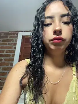 Snapshot of RosseMelody chatting on 30, 5, 2026 RosseMelody online show from 30, 5, 2026
