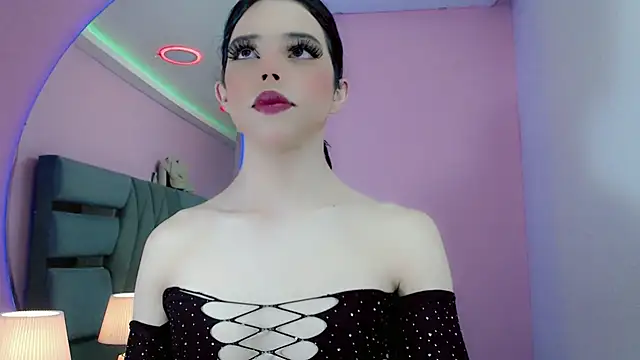 Snapshot of SabrinaAbasali chatting on 19, 10, 2025 SabrinaAbasali online show from 19, 10, 2025