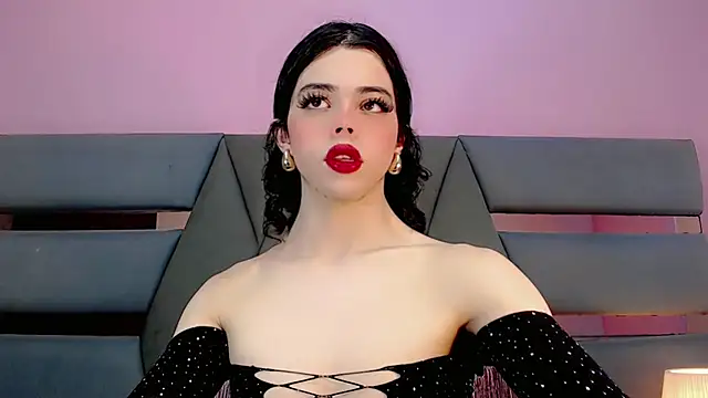 Snapshot of SabrinaAbasali chatting on 21, 10, 2025 SabrinaAbasali online show from 21, 10, 2025