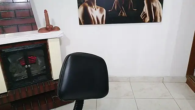 Grace mature milf online show from 15, 5, 2026