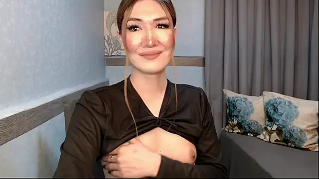 xFuckingMarga online show from 19, 4, 2026