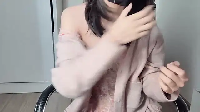 Snapshot of Ryeon_99 chatting on 10, 1, 2026 Ryeon 99 online show from 10, 1, 2026