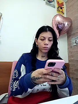 Snapshot of Paula_Alameda chatting on 24, 9, 2025 Paula Alameda online show from 24, 9, 2025