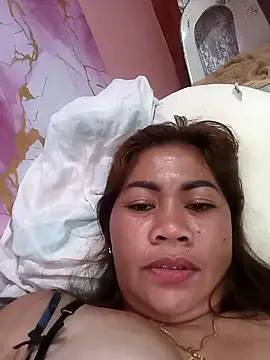 Snapshot of sexybitch_02 chatting on 21, 3, 2026 sexybitch 02 online show from 21, 3, 2026