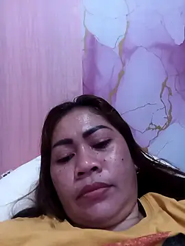 Snapshot of sexybitch_02 chatting on 2, 4, 2026 sexybitch 02 online show from 2, 4, 2026