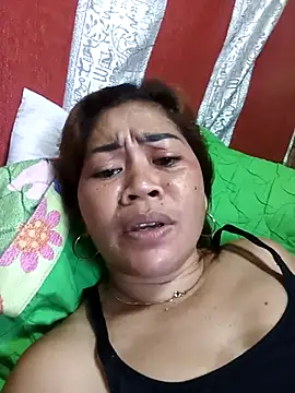 Snapshot of sexybitch_02 chatting on 10, 4, 2026 sexybitch 02 online show from 10, 4, 2026