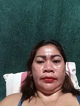 Snapshot of sexybitch_02 chatting on 13, 6, 2026 sexybitch 02 online show from 13, 6, 2026