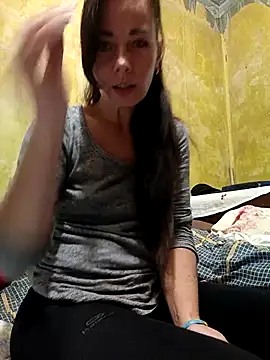 Snapshot of Adeline3302 chatting on 5, 10, 2025 Adeline3302 online show from 5, 10, 2025