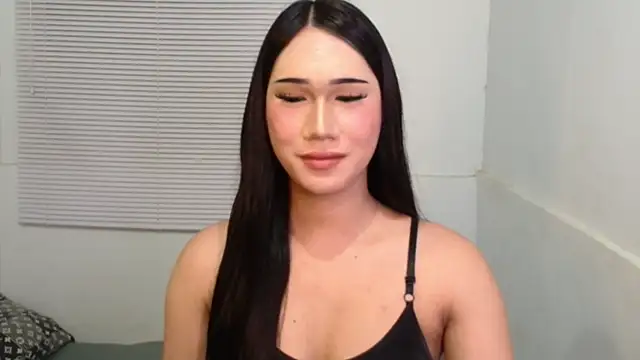 Leighs Celine online show from 4, 3, 2026