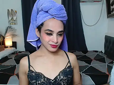 Snapshot of SheraCock chatting on 12, 10, 2025 SheraCock online show from 12, 10, 2025