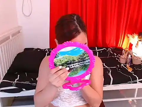 Snapshot of SheraCock chatting on 5, 2, 2026 SheraCock online show from 5, 2, 2026