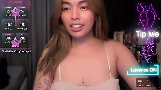 Snapshot of urasianlady chatting on 21, 5, 2026 urasianlady online show from 21, 5, 2026
