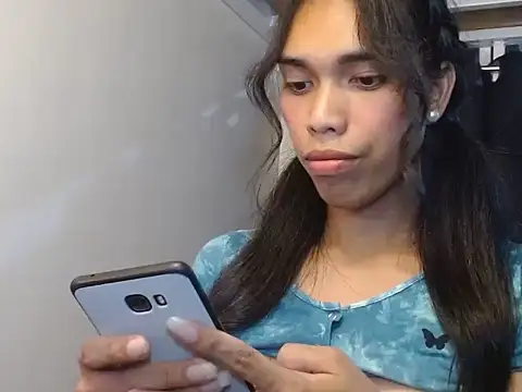 angelaxmonroe online show from 13, 5, 2026