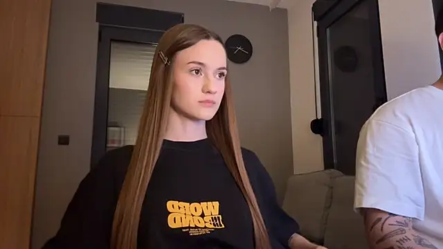 Snapshot of TenDouble chatting on 8, 9, 2025 TenDouble online show from 8, 9, 2025