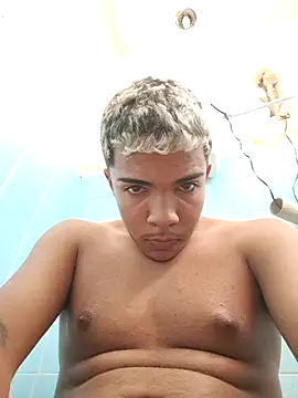 joaozao17cm online show from 7, 10, 2025