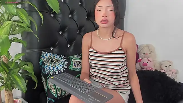 Britney Rose online show from 30, 10, 2025