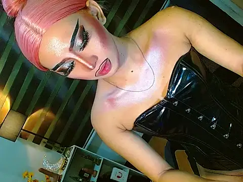 Snapshot of Queen_yasii_88 chatting on 22, 5, 2026 Queen yasii 88 online show from 22, 5, 2026