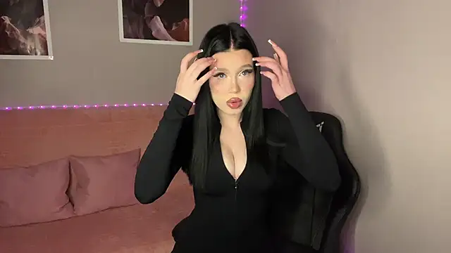 Snapshot of mistress_of_hearts chatting on 26, 9, 2025 mistress of hearts online show from 26, 9, 2025