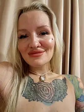 KateMonroe online show from 15, 10, 2025