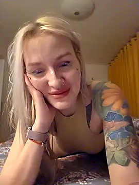 Snapshot of KateMonroe chatting on 26, 3, 2026 KateMonroe online show from 26, 3, 2026