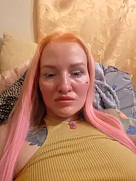 Snapshot of KateMonroe chatting on 9, 4, 2026 KateMonroe online show from 9, 4, 2026