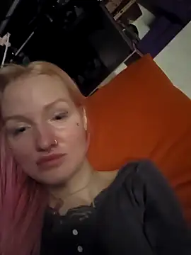 Snapshot of KateMonroe chatting on 16, 4, 2026 KateMonroe online show from 16, 4, 2026