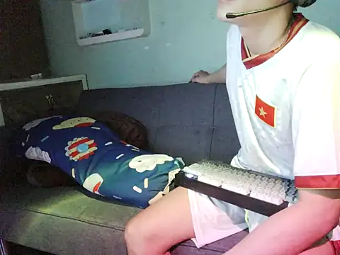 Snapshot of boyhigh1997 chatting on 23, 2, 2026 boyhigh1997 online show from 23, 2, 2026