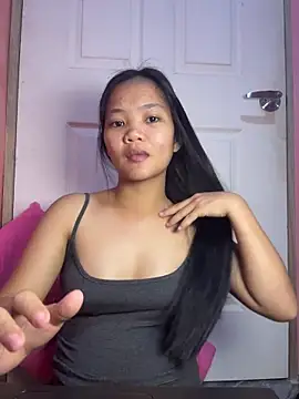 Snapshot of princess_janine chatting on 13, 1, 2026 princess janine online show from 13, 1, 2026