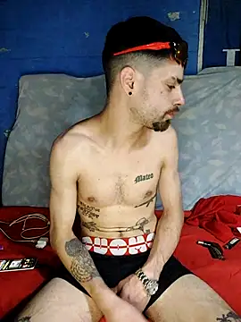 Snapshot of Demian24_ chatting on 11, 10, 2025 Demian24 online show from 11, 10, 2025