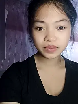 Snapshot of Thy00__ chatting on 29, 10, 2025 Thy00 online show from 29, 10, 2025