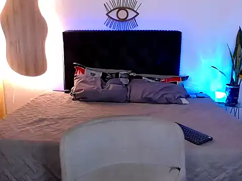 NoahDevil18 online show from 28, 9, 2025