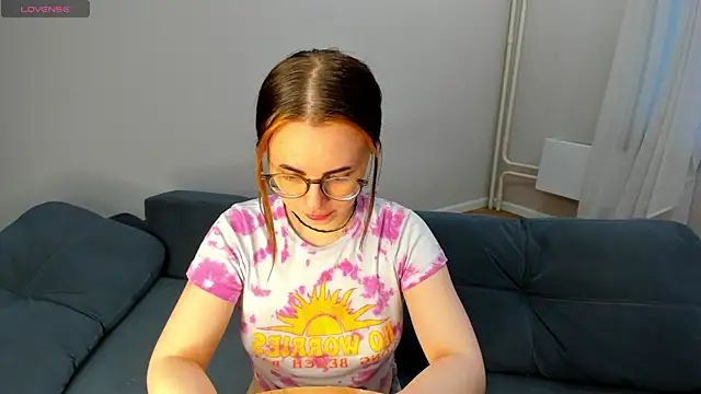 MewStella online show from 9, 5, 2026