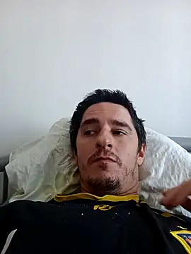 hugecock4u1990 online show from 10, 5, 2026