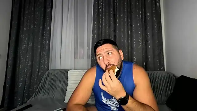 Gold Alpha Boy online show from 21, 9, 2025