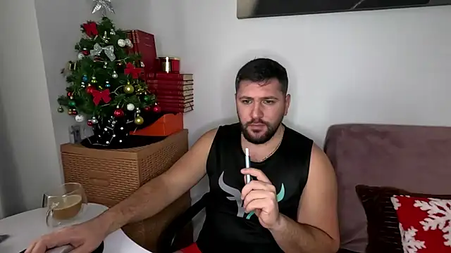 Gold Alpha Boy online show from 3, 12, 2025